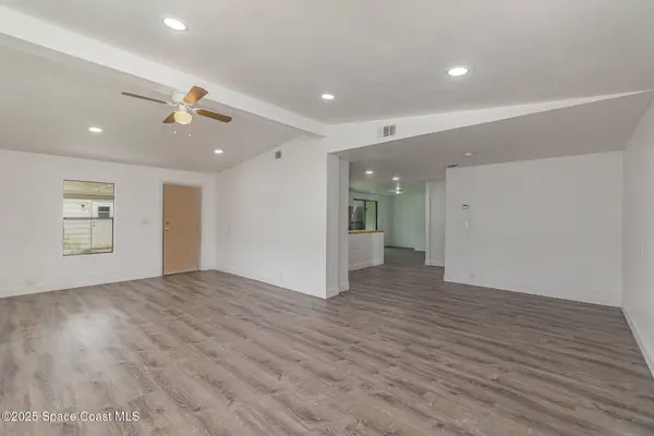 1918 Sago Palm ST NE, Palm Bay, FL 32905