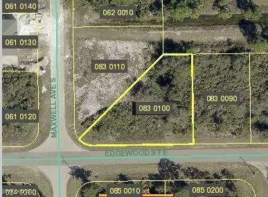 1217 Edgewood ST E, Lehigh Acres, FL 33974