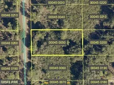 2014 Wells AVE, Alva, FL 33920