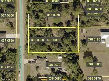 712 McKinley AVE, Lehigh Acres, FL 33972