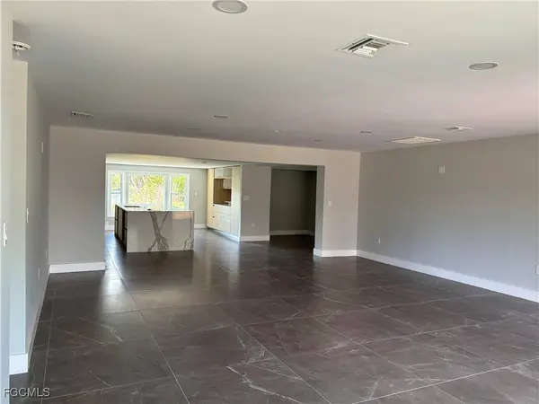 3784 Coquina DR, Sanibel, FL 33957