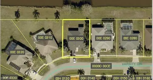 4620 Varsity CIR, Lehigh Acres, FL 33971