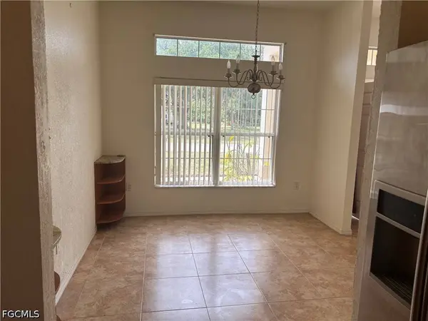 20 Hampton AVE, Lehigh Acres, FL 33936