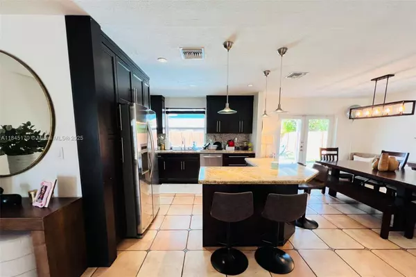 8040 SW 196th #0, Cutler Bay, FL 33189