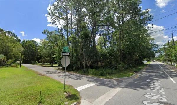 901 W 11TH ST, St Augustine, FL 32084