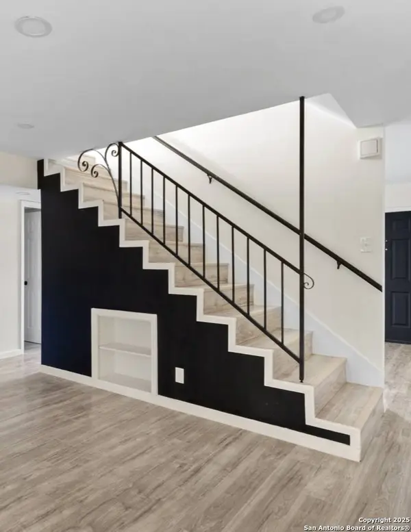 7810 Hobble, San Antonio, TX 78227