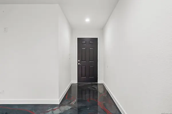 111 Ardmore, San Antonio, TX 78237