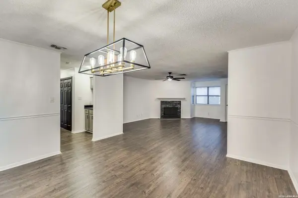 7738 CHAMBERS RD UNIT 501, San Antonio, TX 78229
