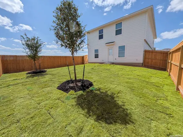 10520 Rainbow Forest, Converse, TX 78109