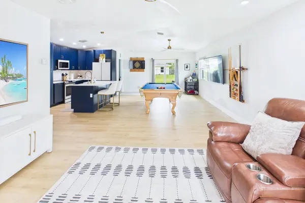 6784 3RD ST, Jupiter, FL 33458