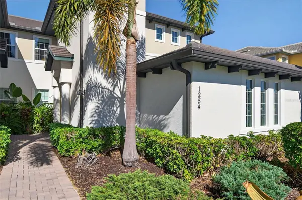 1254 RIVERSCAPE ST #D, Bradenton, FL 34208