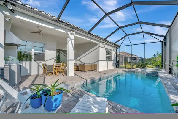 10201 BEACH DUNE DR, Englewood, FL 34223