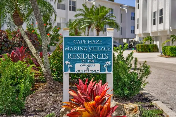 8284 HARBORSIDE CIR #8284, Englewood, FL 34224