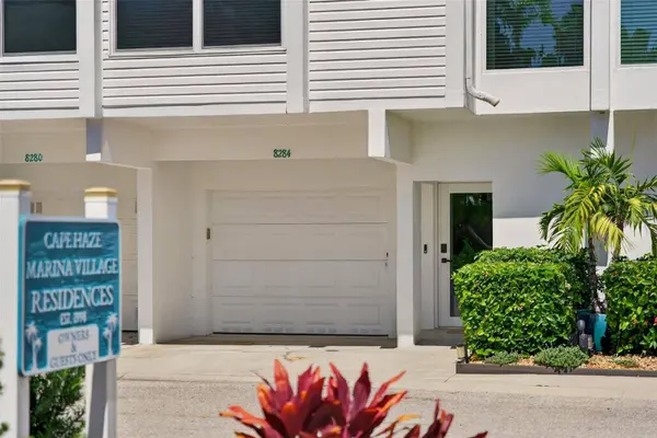 8284 HARBORSIDE CIR #8284, Englewood, FL 34224