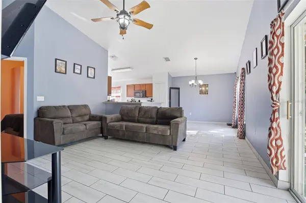 9920 4TH AVE, Orlando, FL 32824