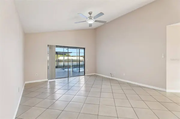 118 PINEWOOD CIR, Kissimmee, FL 34743