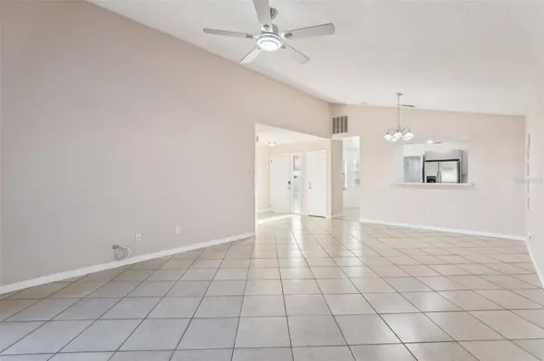 118 PINEWOOD CIR, Kissimmee, FL 34743