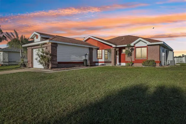 118 PINEWOOD CIR, Kissimmee, FL 34743