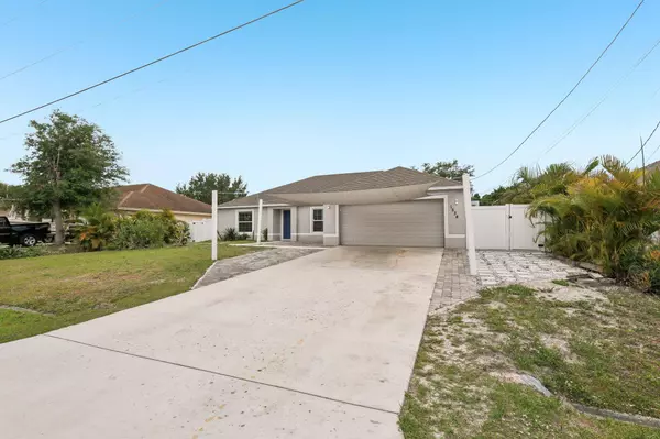 1534 SW Jacksonville AVE, Port Saint Lucie, FL 34953