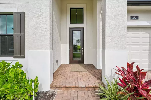 13621 LE CHRISTINE DR, Palm Beach Gardens, FL 33412