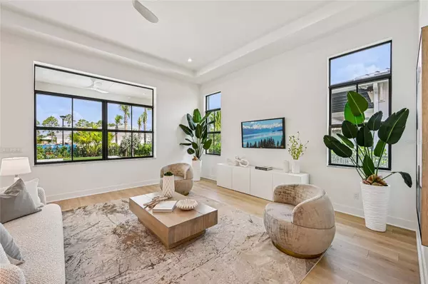 13621 LE CHRISTINE DR, Palm Beach Gardens, FL 33412