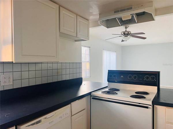 1000 S SEMORAN BLVD #715, Winter Park, FL 32792