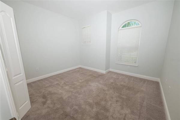 375 VILLA SORRENTO CIR, Haines City, FL 33844