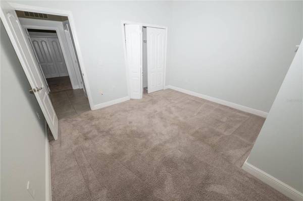 375 VILLA SORRENTO CIR, Haines City, FL 33844