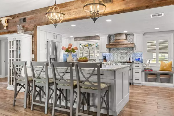 2105 FOSGATE DR, Winter Park, FL 32789