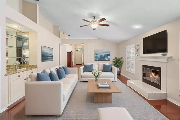 1020 E PEBBLE BEACH CIR, Winter Springs, FL 32708