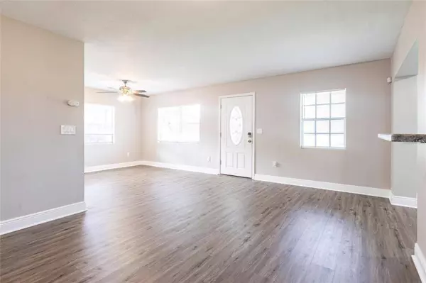 6230 S MARTINDALE AVE, Tampa, FL 33611