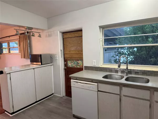 2428 PERSHING AVE, Orlando, FL 32806