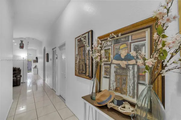 1917 SE 14th Ct, Homestead, FL 33035