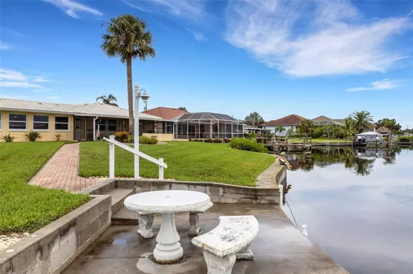 1933 FAIRVIEW DR, Englewood, FL 34223