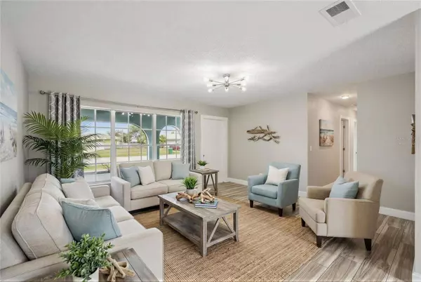 6570 COLISEUM BLVD, Port Charlotte, FL 33981