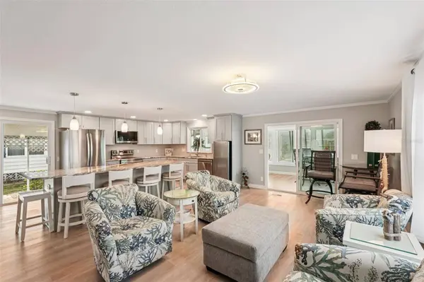 10 CORONADO DR, Englewood, FL 34223