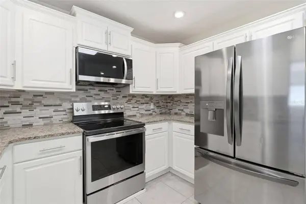 1015 FUNDY RD, Venice, FL 34293