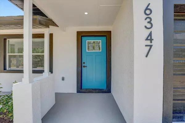 6347 S LANSDALE CIR, Tampa, FL 33616