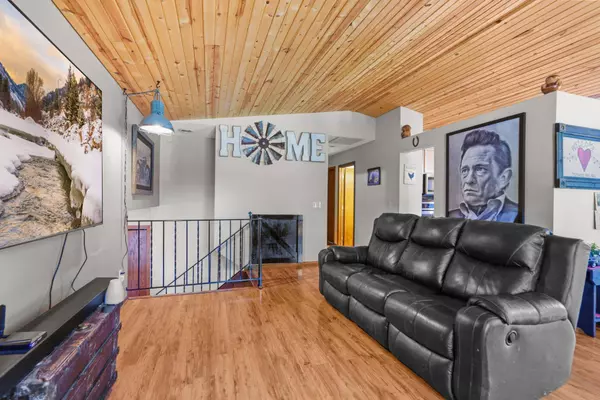 8972 Trista LN, Saint Bonifacius, MN 55375