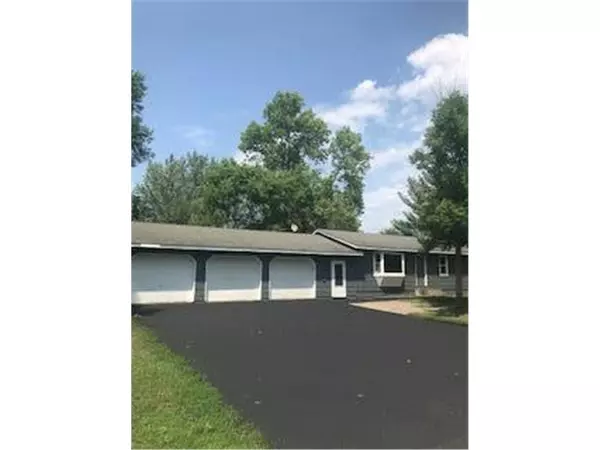 604 11th ST N, Princeton, MN 55371