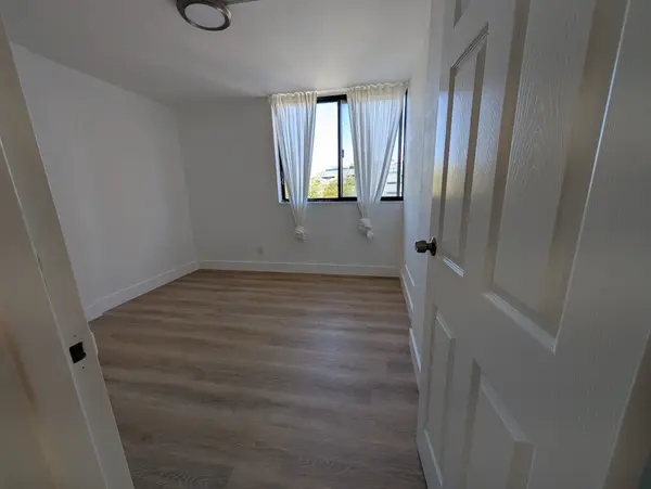 2715 Tigertail Ave #402, Miami, FL 33133-5312