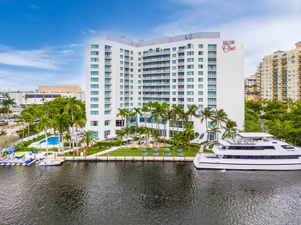 2670 E Sunrise Blvd, Fort Lauderdale, FL 33304-3206