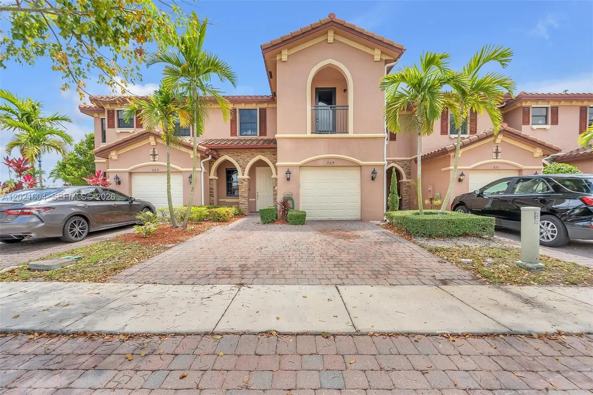 207 SE 37th Pl, Homestead, FL 33033-6201