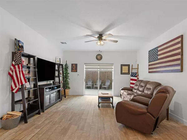 1418 SE 26th Ter, Homestead, FL 33035