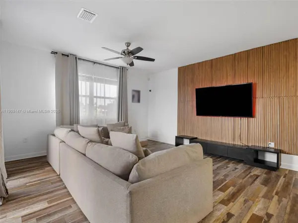 1411 SE 26th Rd #1411, Homestead, FL 33035