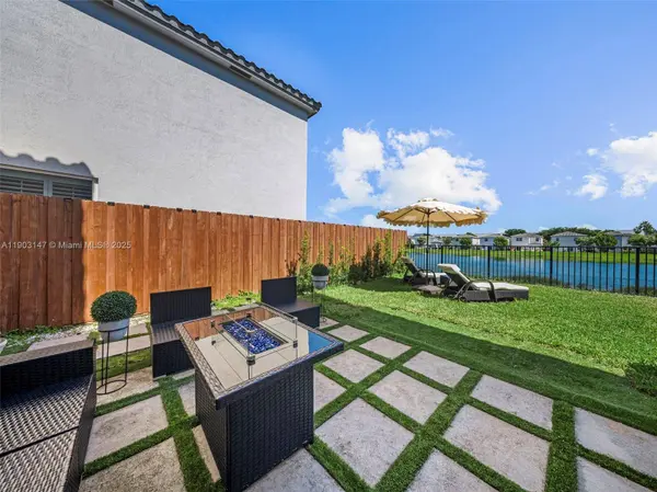 1411 SE 26th Rd #1411, Homestead, FL 33035