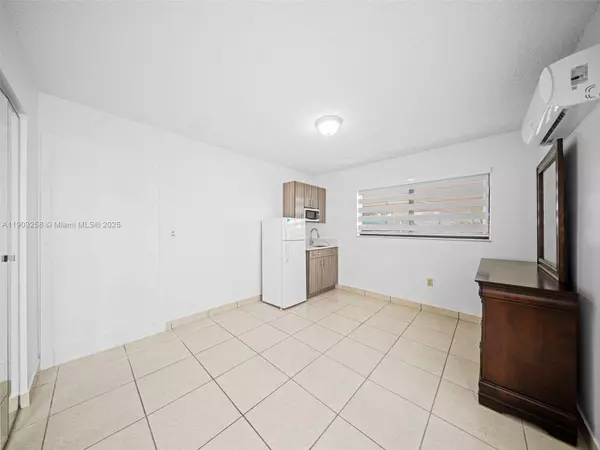 4355 W 9th #0, Hialeah, FL 33012