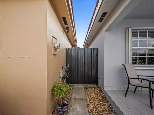 4355 W 9th #0, Hialeah, FL 33012