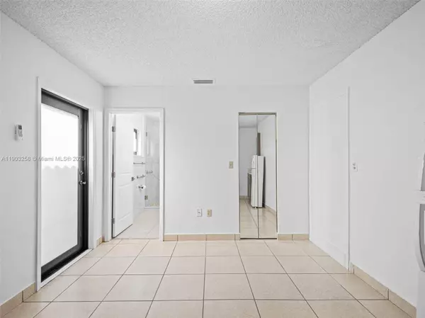 4355 W 9th #0, Hialeah, FL 33012