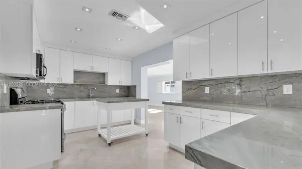 2900 SW 92nd Ave #2900, Miami, FL 33165